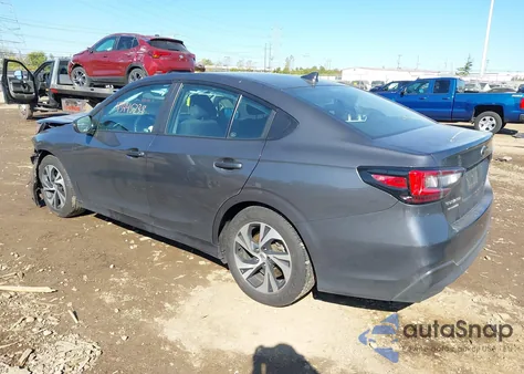 2024 Subaru Legacy Premium z USA, uszkodzony, nr VIN 4S3BWAF61R3026028